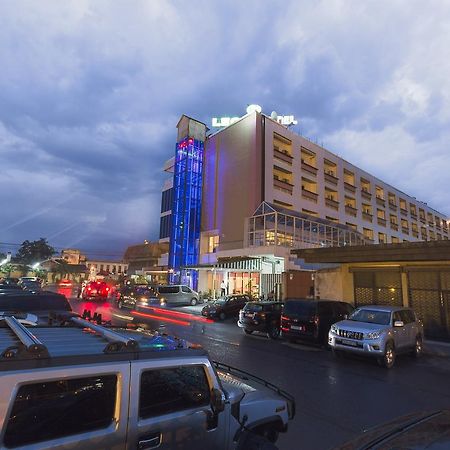 Leon Hotel 킨샤사 외부 사진