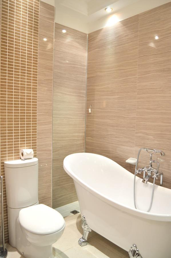 Leon Hotel 킨샤사 외부 사진