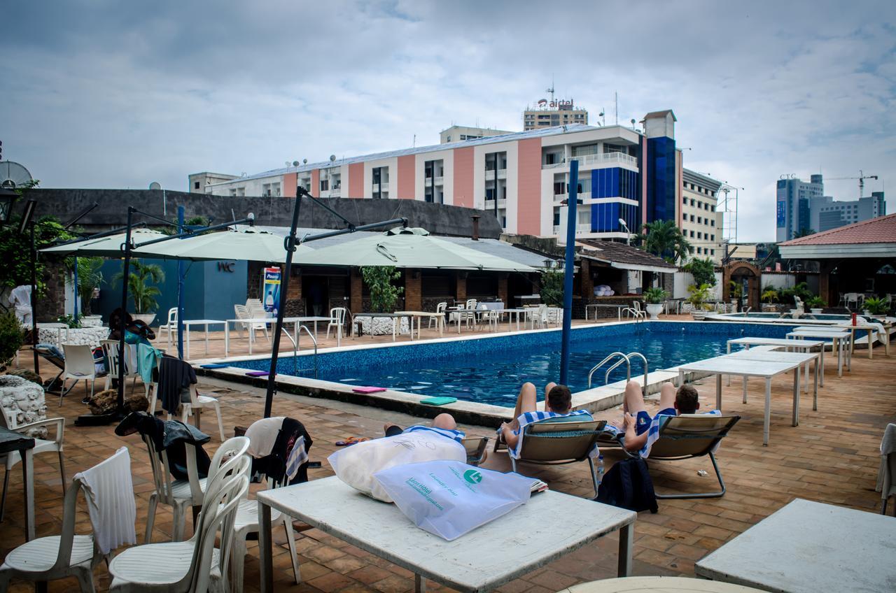 Leon Hotel 킨샤사 외부 사진