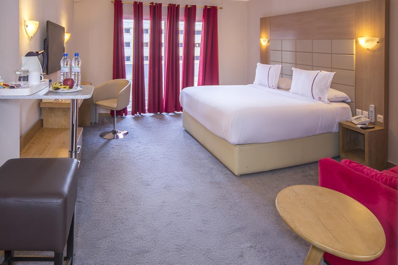 Leon Hotel 킨샤사 외부 사진